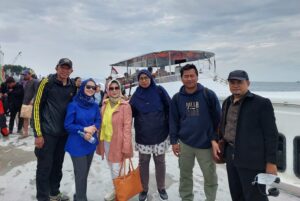 Program Studi Pariwisata Bahari Survey Lapangan ke Pulau Pramuka, Kepulauan Seribu, DKI Jakarta